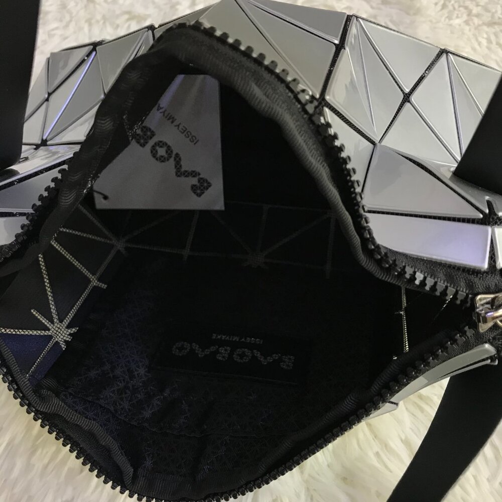 Issey Miyake Geometric Panel Tote in Silver - Picture 5 of 6